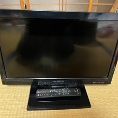 テレビ　22型　2011年製