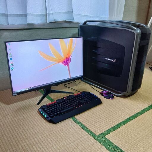 取引中♥ゲーミング️パソコンセット️デスクトップPC♥4Kモニター♥キーボードとマウス♥️
