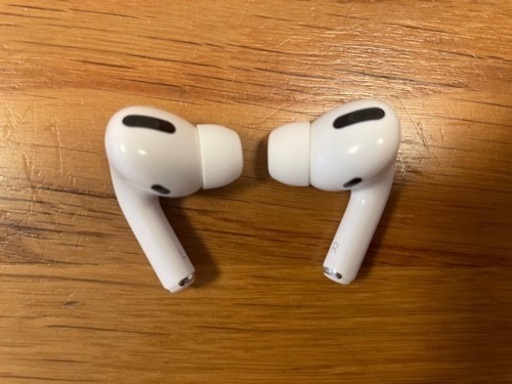 AirPods4 片耳なし　ジャンク 新品】【未使用】AirPods 4 本体 ノイキャン非搭載 アクティブノイズ