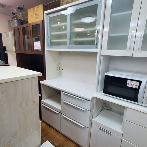 松田家具のキッチンボード