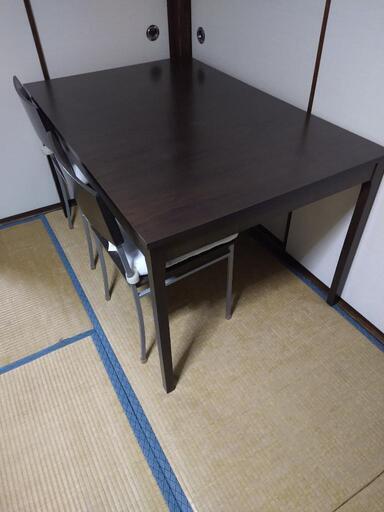 決まりました！ダイニングテーブル(アクタス)