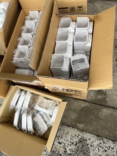 エアコン室内化粧カバー、