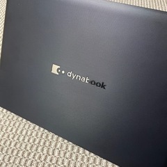 ノートパソコン　超軽量、超薄型