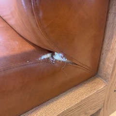 3人がけ　合皮ソファー