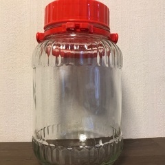 100円　梅酒・果実酒用ガラス瓶　4リットル　1つ