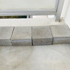 【園芸花壇・DIY・重石に】コンクリート　ブロック　4個