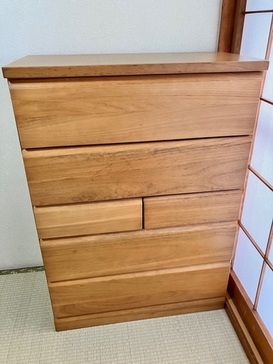 チェスト