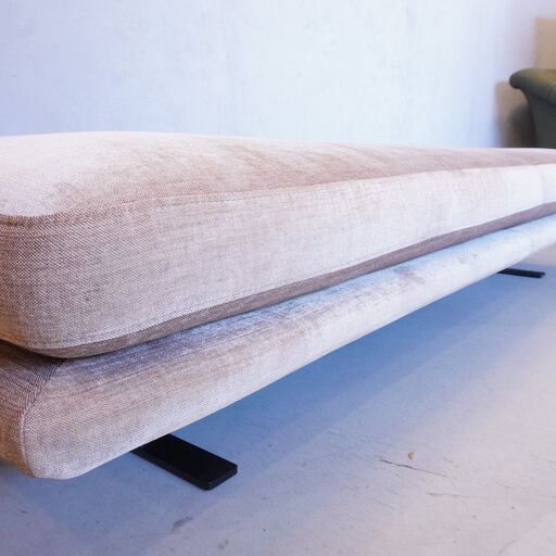 フランスの高級ブランドligne roset(リーンロゼ)社のROSETPrado 