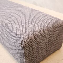 ACTUS(アクタス)で取り扱われていたCUBE(キューブ）スツールです。色々