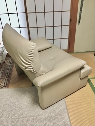 ほぼ未使用1人掛けソファ（東京インテリア)