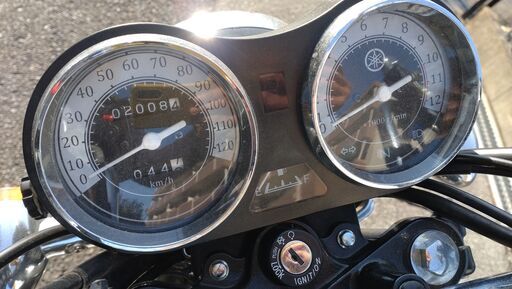 YB125SP 自賠責2028年 タイヤ新品 2008km