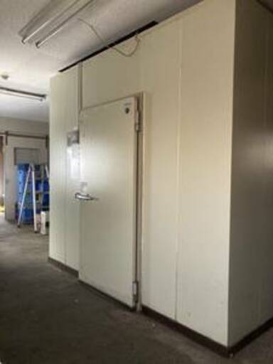 プレハブ冷蔵庫5坪タイプ　冷蔵機付（５℃設定）（機器は2020年式）