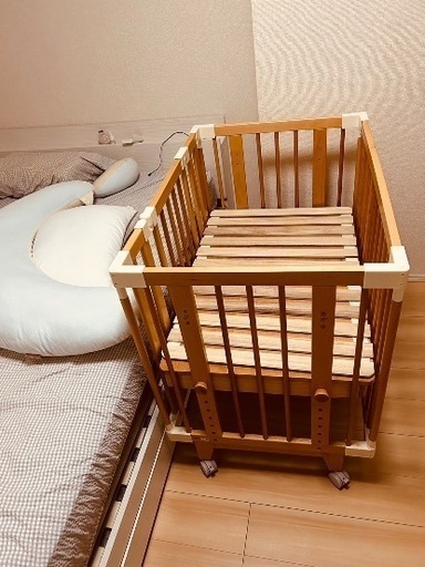 ファルスカクリエイティブコットベビーベッド 5way キャノピー マルチネット 寝添いベッド安全ベルト付き