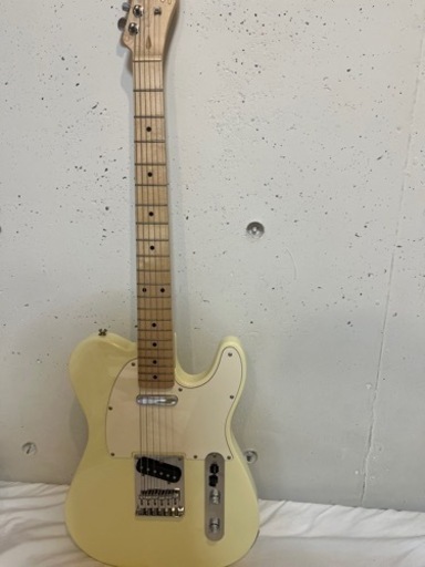 Squier by Fender Telecaster (ソフトケース付き)