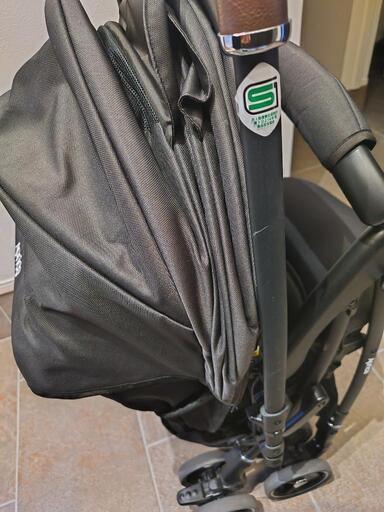 アップリカ ラクーナ クッション フリー AB ブラック アップリカ A型