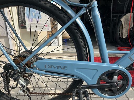 お洒落で丈夫なママチャリDIVINE 27インチとても綺麗な中古です  