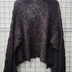 ★【ヨーガンレール】新品未使用  カーディガン  ボレロ  ストール  毛100％ニット 【定価 35,200円】北九州店舗店頭販売のみ