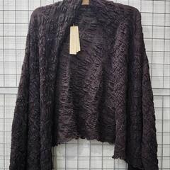 ★【ヨーガンレール】新品未使用  カーディガン  ボレロ  ストール  毛100％ニット 【定価 35,200円】北九州店舗店頭販売のみ