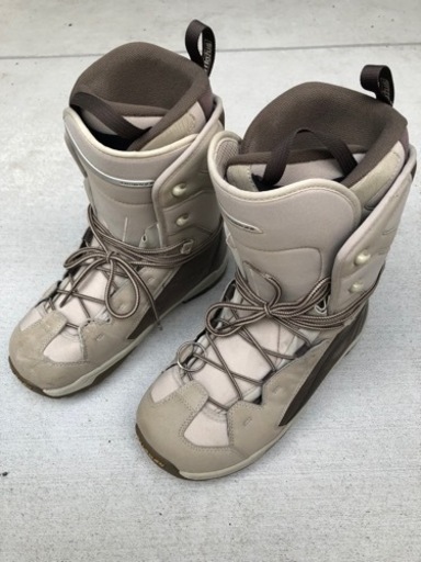 スノーボードブーツ　SALOMON DIALOGUE 27cm