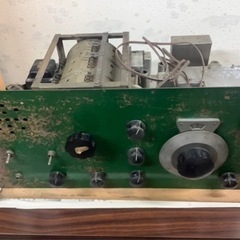 ◆ とても古い真空管受信機