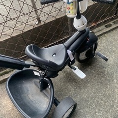 子供用　バイク　三輪車　