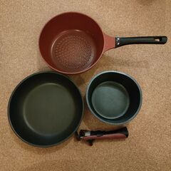 フライパン＆鍋3つ ニトリ