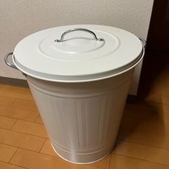 IKEA KNODD ゴミ箱　40L 2色２つ