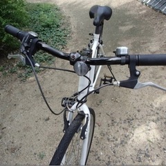 バイク ロードバイク 白色 自転車 ライトパース