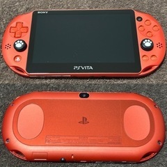 《決定》PS Vita 赤 PCH-2000 本体。＋ ７点。