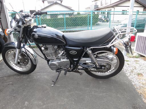 ヤマハ SR400 キャブ3型 車検R7年7月 SR400の本質はスポーツバイク、