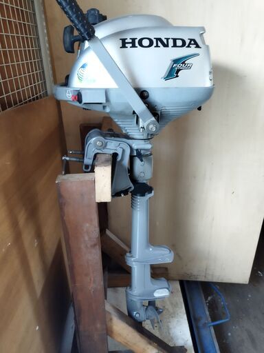 船外機　小型船舶用船外機　本田技研　ホンダ　BZBF　FOUR STROKE　4ストロ－ク　2馬力
