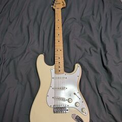 Fender Japan Stratocaster