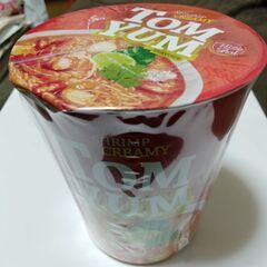 カップ麺 トムヤムクンヌードル