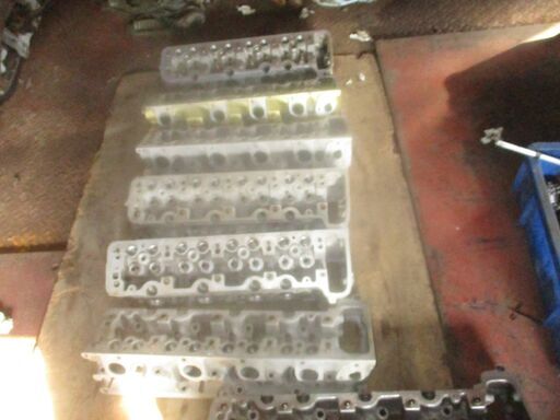 MB-126-107リビルト済みシリンダーヘツト左右セツト販売