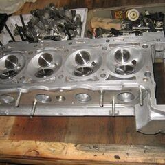 Mベンツ190E-20-SOHCリビルトシリンダーヘツト販売