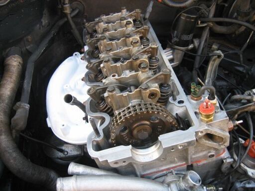 MB-190E-20-23-SOHCリビルトへツト販売 (ウミ) 鉾田のパーツの中古 