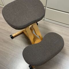 バランスチェア　姿勢が良くなる椅子