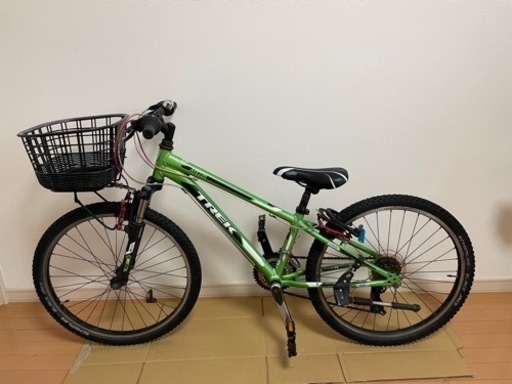 TREK MT220 小学生高学年自転車