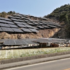 太陽光パネルの寸法測定