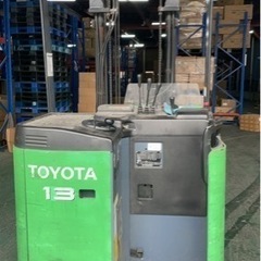 トヨタ　フォークリフト