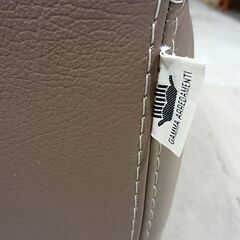 GAMMA ARREDAMENTI｜ガンマアレダメンティ｜イタリア｜本革｜2人掛ソファ