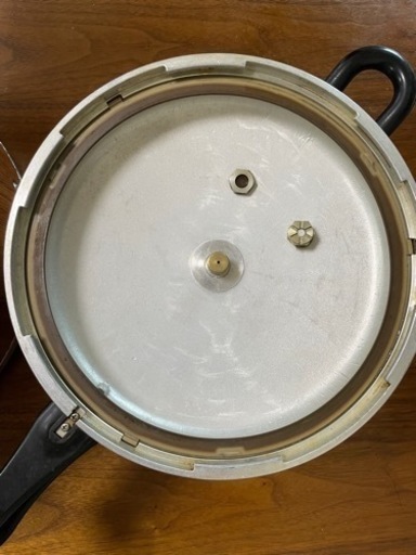 平和（ヘイワ）圧力鍋 大型圧力鍋PCD-10Wのことなら、暮らしの道具と