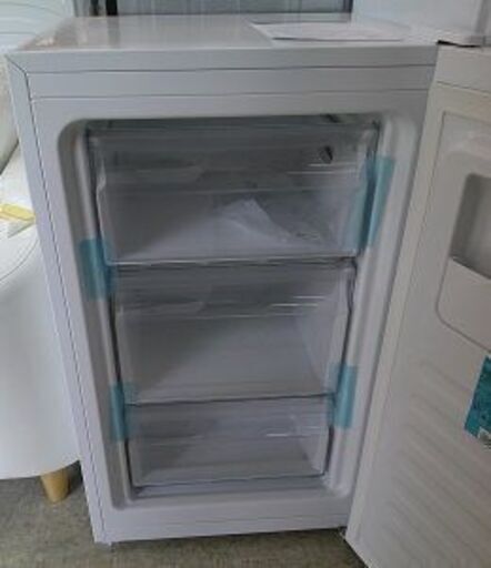 ID:G60390164 冷凍庫 82L ハイアール 22年式 ※ドア ヘコミ有