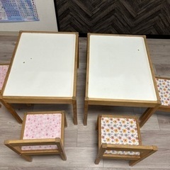 IKEA レット　子供椅子、机　1セット900円　2セット1500
