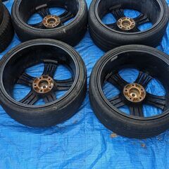 LEGZAS19インチ  225/35　R19 タイヤホイール4本セット