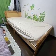 【無料！】ニトリ木製シングルベッド