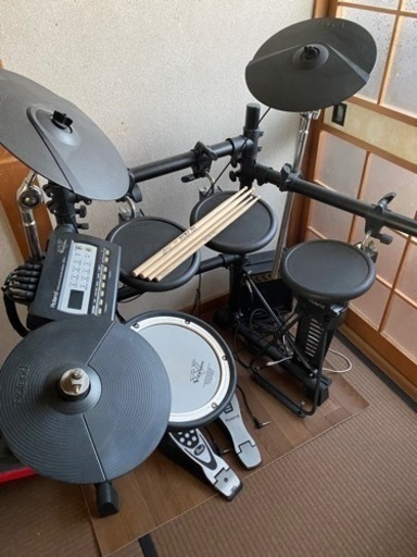 電子ドラム　Roland PERCUSSION SOUND MODULE TD-3