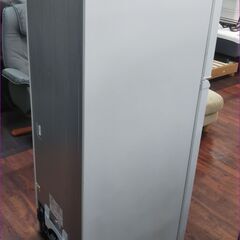 【￥25,000-】札幌市内配送無料 ヤマダセレクト 冷蔵庫 YRZ-F23G1 2020年製