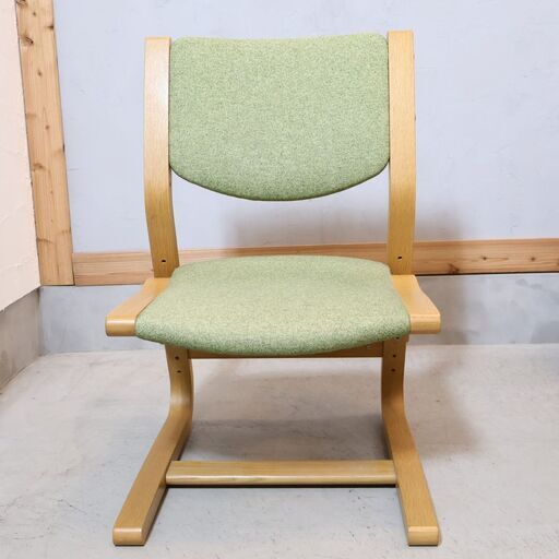 karimoku カリモク家具 Benesse ベネッセ 学びデスク まん中タイプ＋成長チェア 高さ調節可能 両袖 一体型 学習机 椅子 組立・取扱説明書付 Karimoku×Benesseカリモク×ベネッセ 高さ調整タイプ 学習机⁄学び