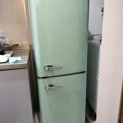 冷蔵庫　レトロ　ほぼ新品　130L PRR-142D-LG